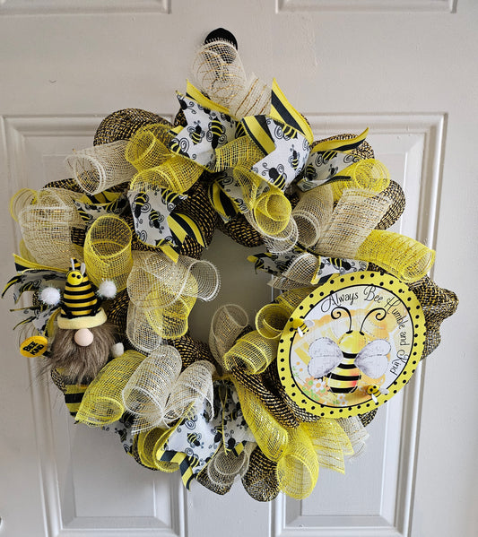 Bumblebee wreath