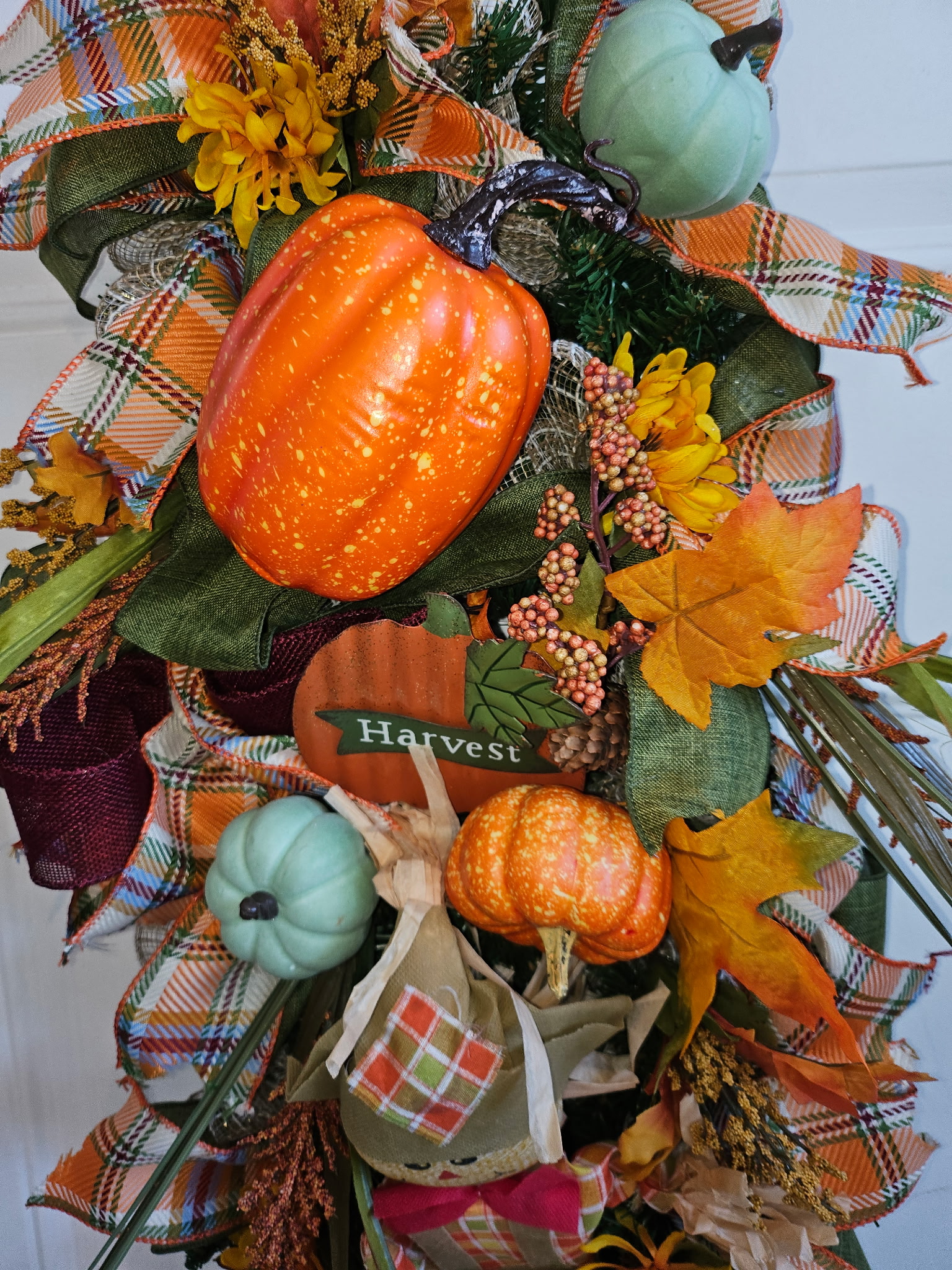 Harvest Scarecrow Pumpkin Swag image 3