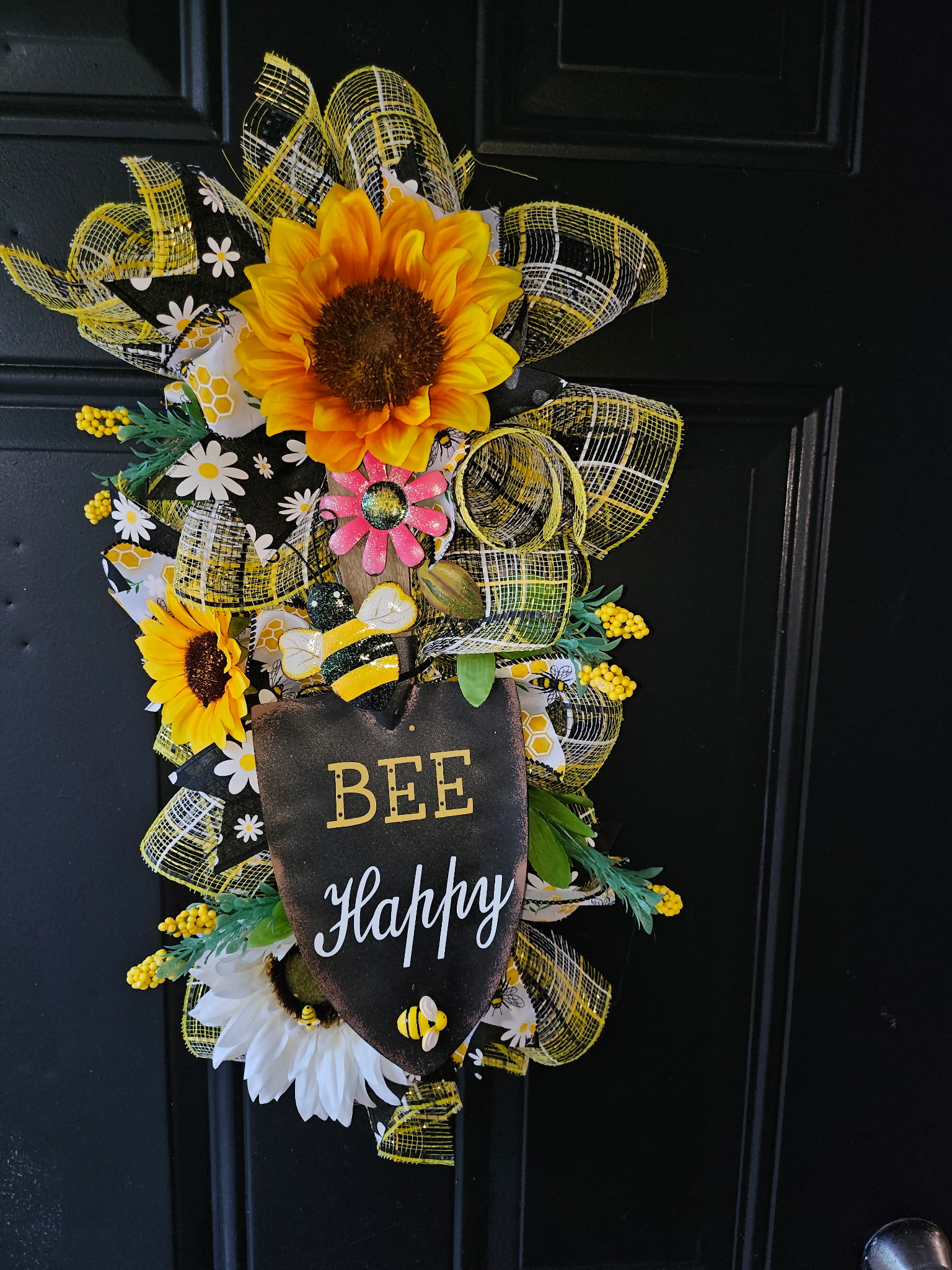 Bee Happy Sunflower Swag image 3