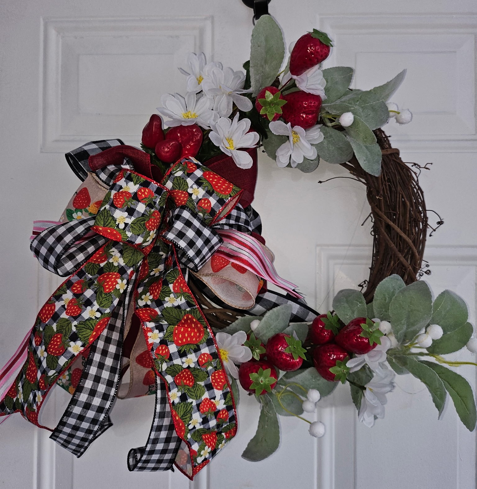 Summer Strawberry Wreath