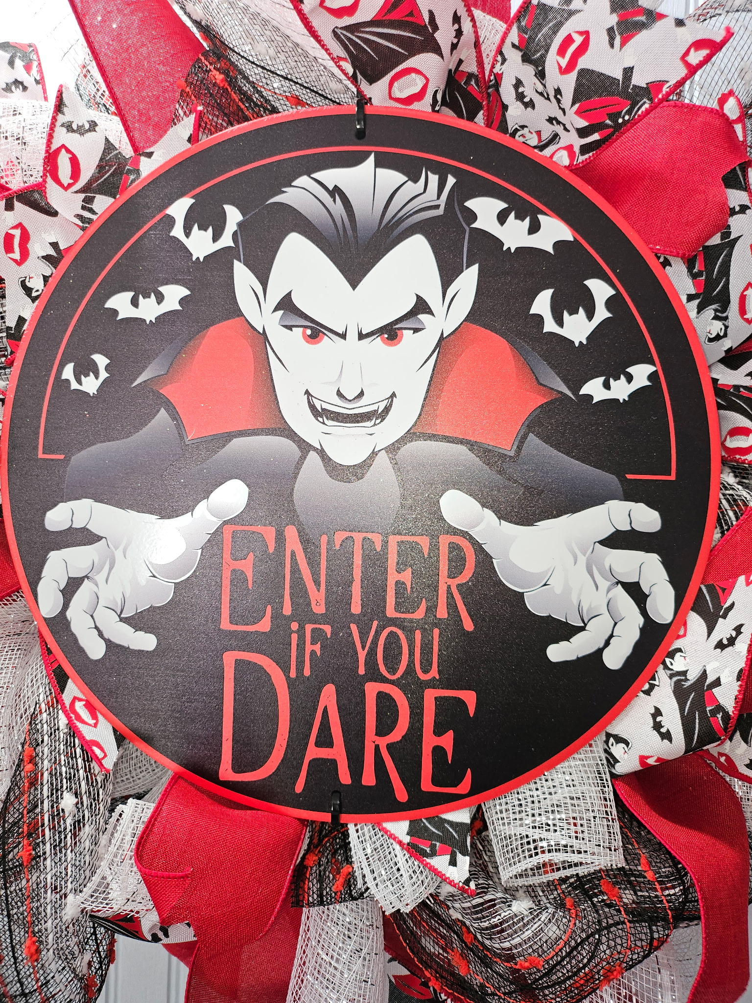 Enter If You Dare Vampire Halloween Wreath image 2