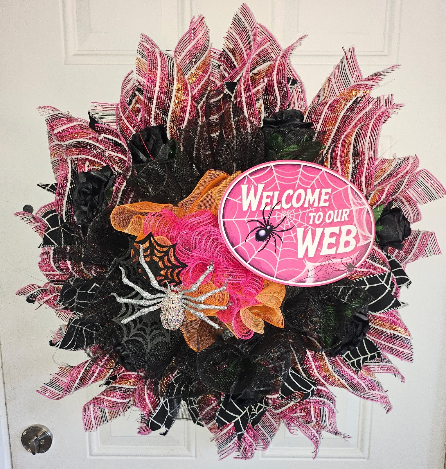 Pink Halloween Spider Web Mesh Wreath – Welcome to Our Web Door Decor